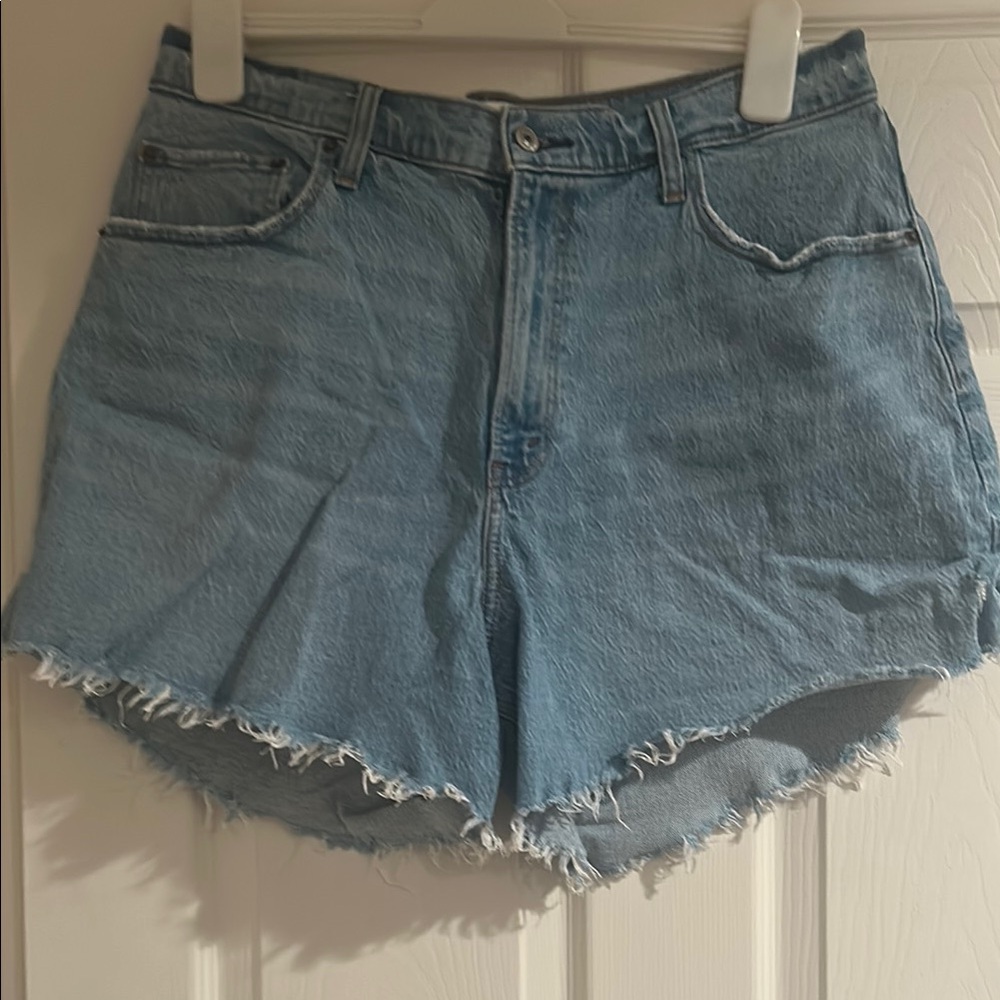 Abercrombie & Fitch The Dad Short High Rise Jeans